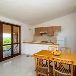 Nyaraló Mare-2 By Interhome