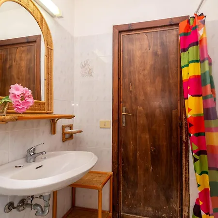 Ferienhaus Mare-2 By Interhome